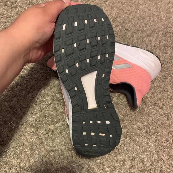 Adidas - Picture 4 of 5